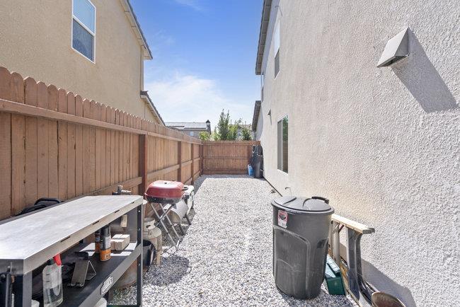 Detail Gallery Image 41 of 43 For 1618 Ryegrass Way, Los Banos,  CA 93635 - 5 Beds | 3 Baths