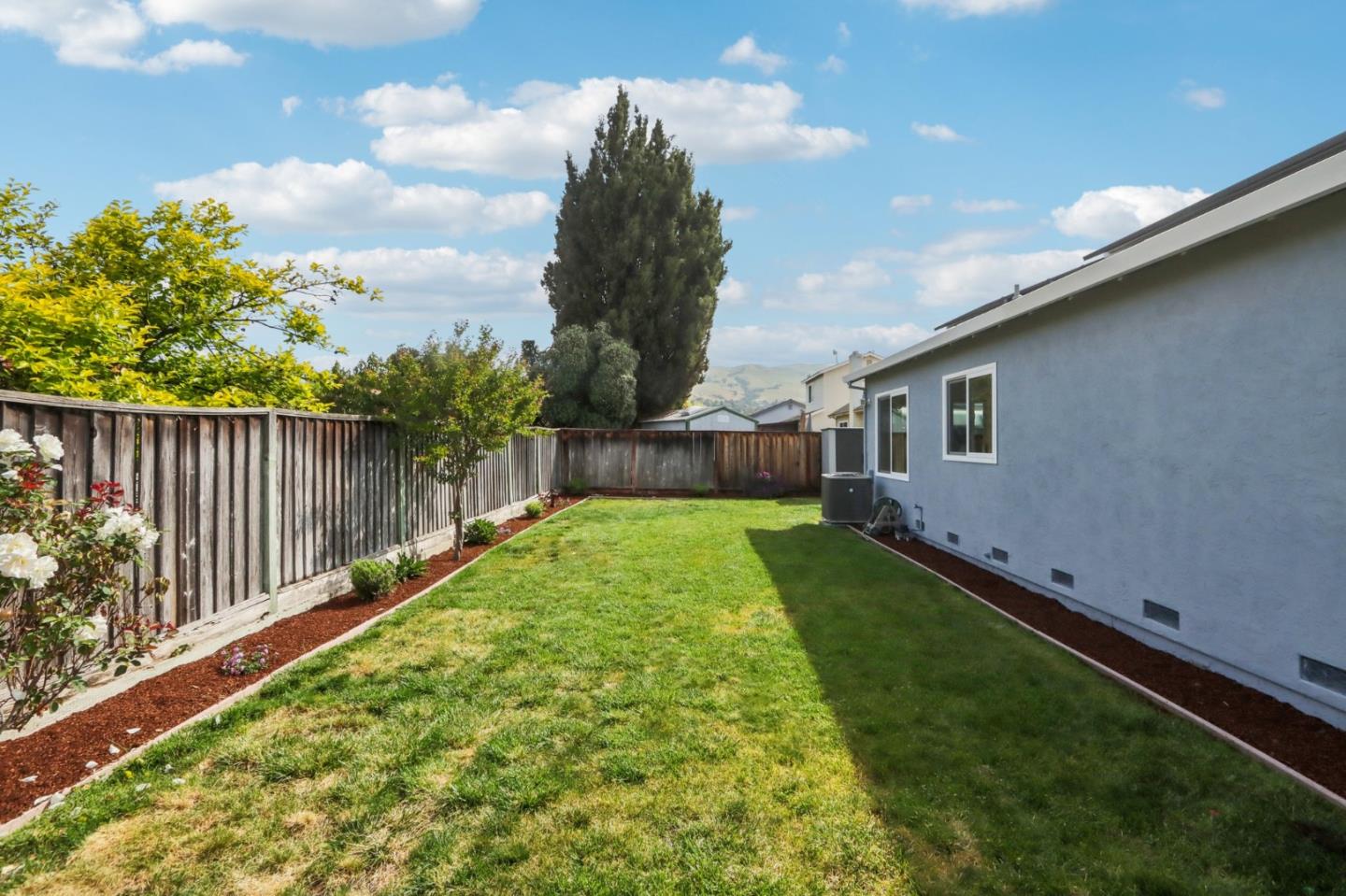 Detail Gallery Image 29 of 34 For 3039 Vesuvius Ln, San Jose,  CA 95132 - 4 Beds | 2 Baths