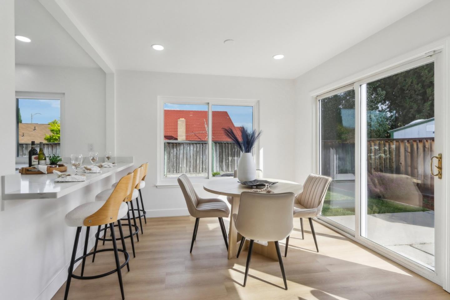 Detail Gallery Image 9 of 34 For 3039 Vesuvius Ln, San Jose,  CA 95132 - 4 Beds | 2 Baths