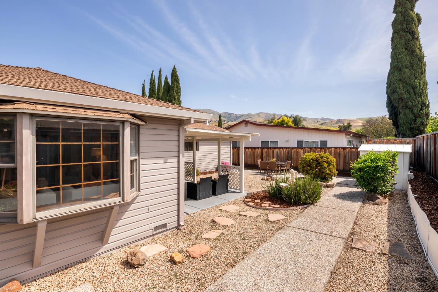 Detail Gallery Image 19 of 22 For 1318 Guerrero Ct, Milpitas,  CA 95035 - 4 Beds | 2 Baths