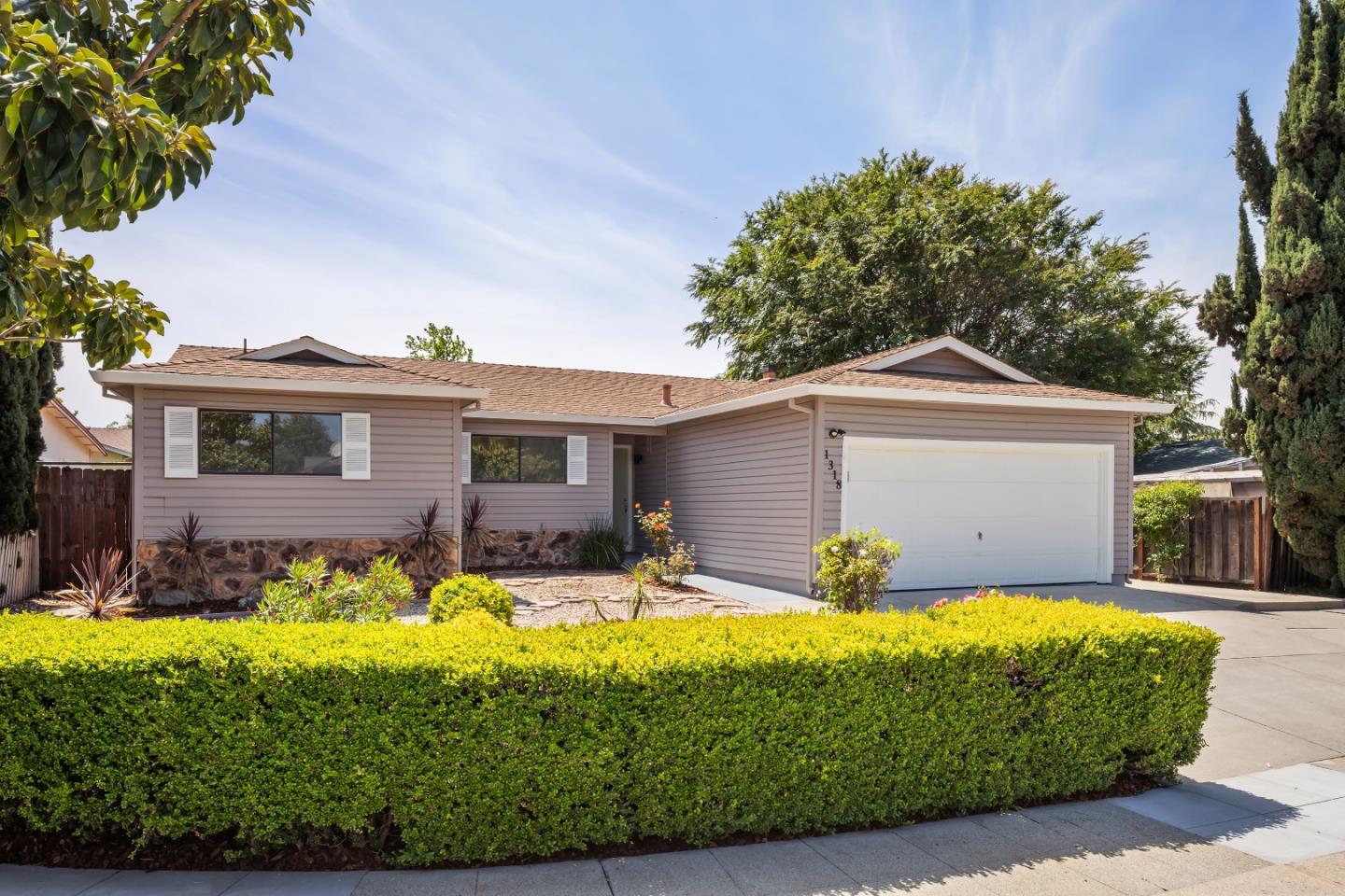 Detail Gallery Image 20 of 22 For 1318 Guerrero Ct, Milpitas,  CA 95035 - 4 Beds | 2 Baths