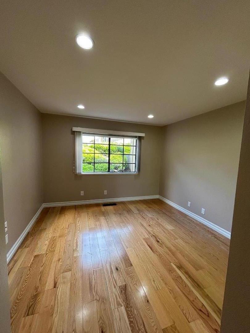 Detail Gallery Image 14 of 24 For 5040 Cribari Vale, San Jose,  CA 95135 - 2 Beds | 2 Baths