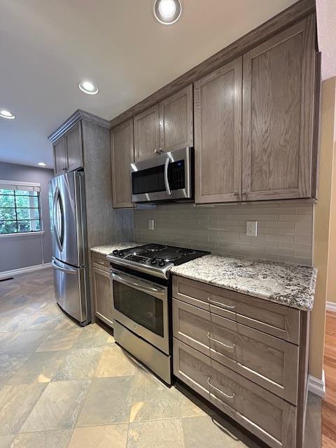 Detail Gallery Image 7 of 24 For 5040 Cribari Vale, San Jose,  CA 95135 - 2 Beds | 2 Baths
