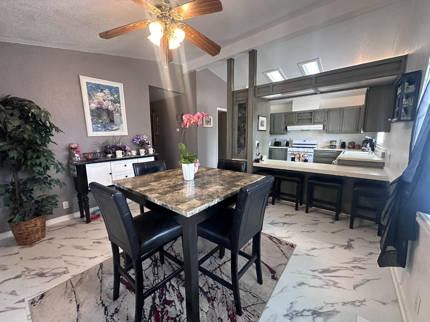 Detail Gallery Image 9 of 27 For 51201 Pine Canyon Rd #52,  King City,  CA 93930 - 3 Beds | 2 Baths
