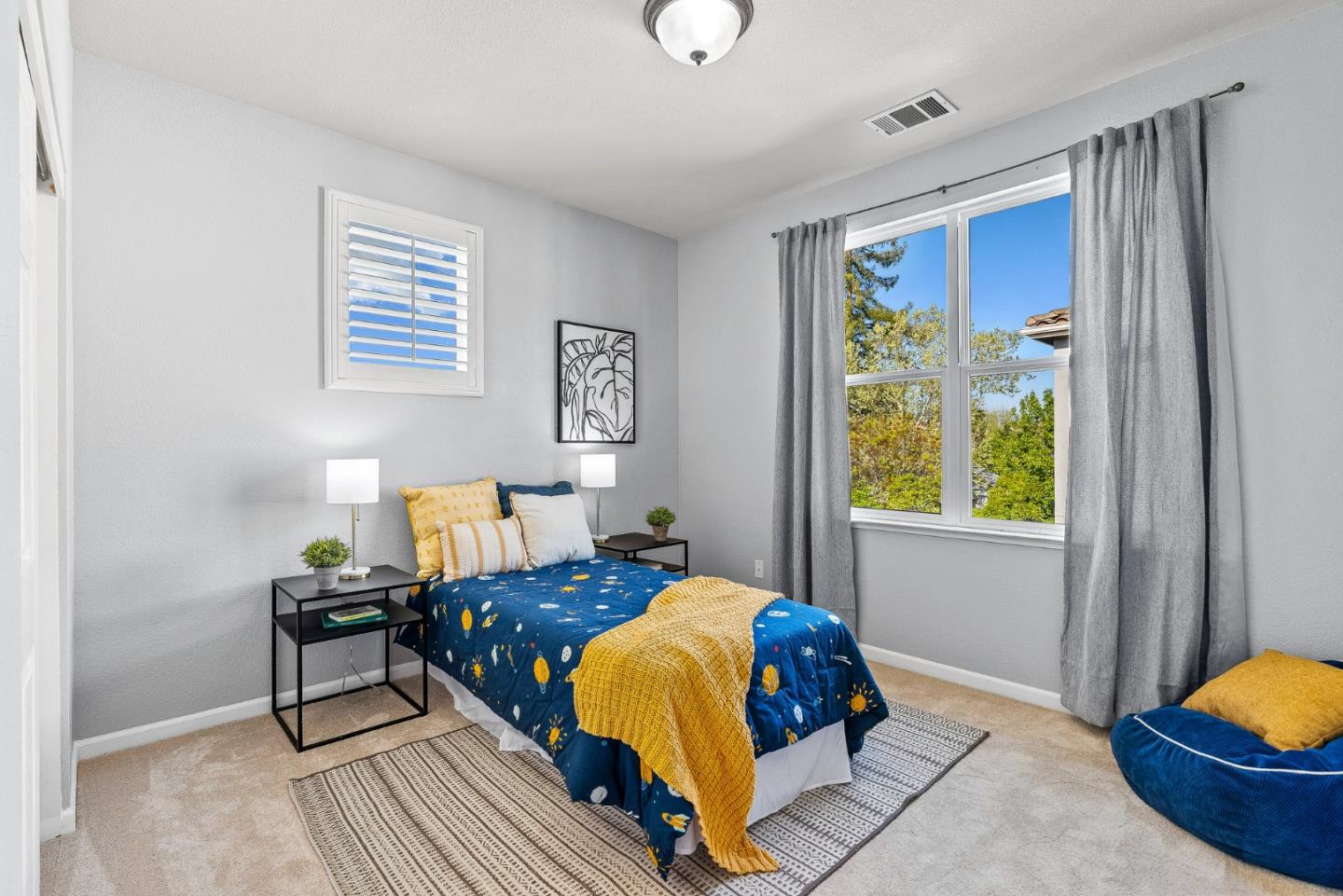 Detail Gallery Image 19 of 29 For 1525 Fiesta Ln, San Jose,  CA 95126 - 3 Beds | 2/1 Baths