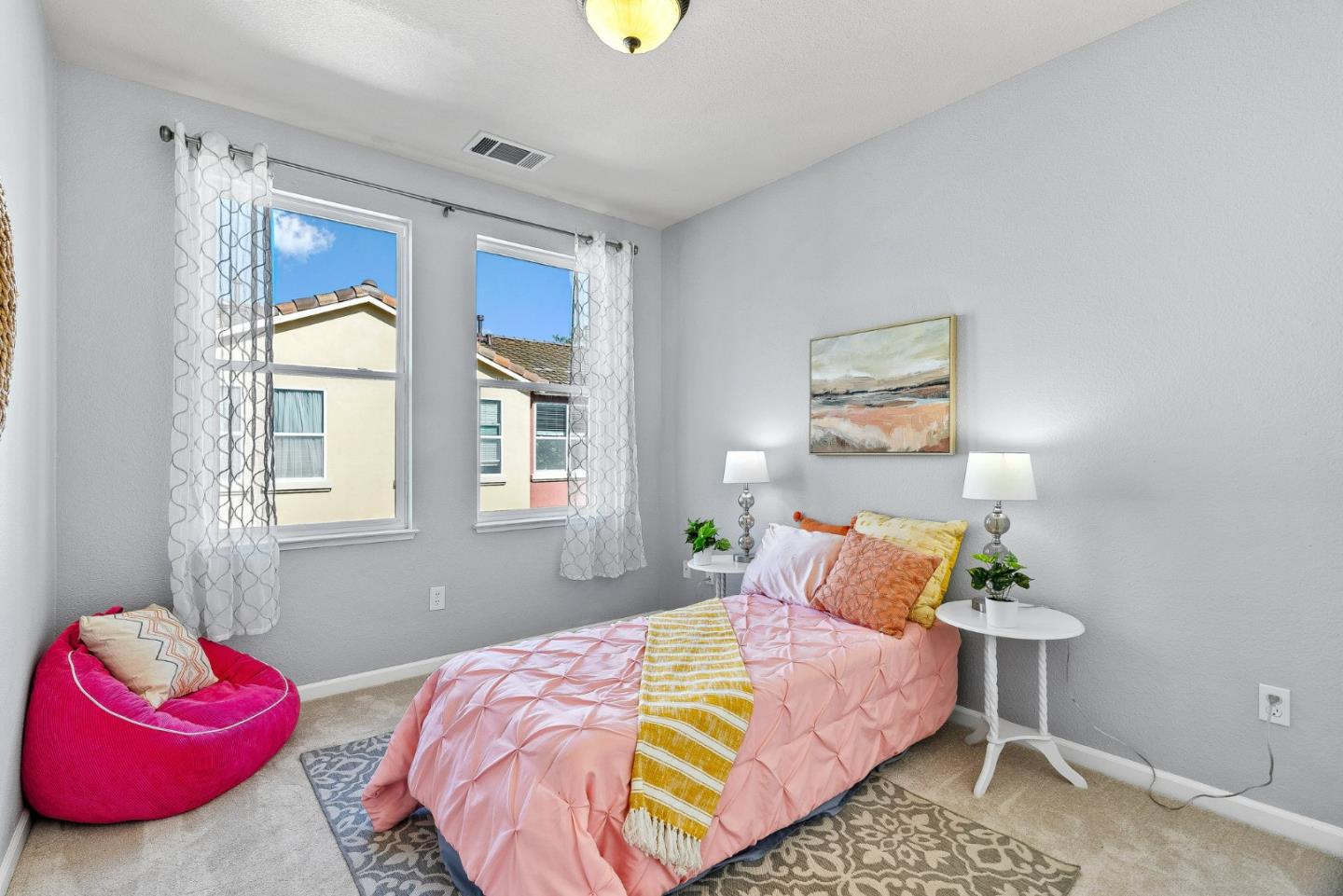 Detail Gallery Image 20 of 29 For 1525 Fiesta Ln, San Jose,  CA 95126 - 3 Beds | 2/1 Baths