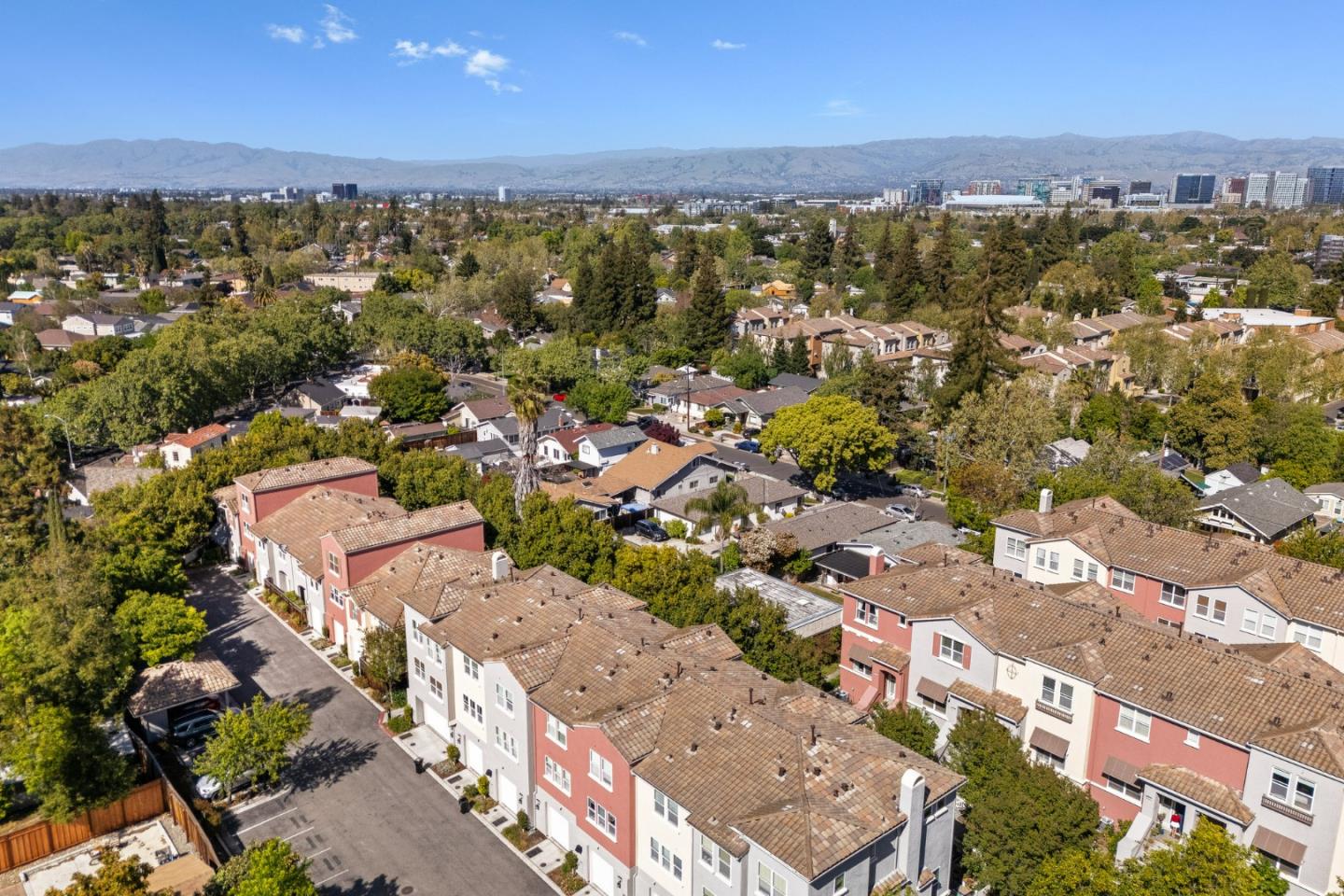 Detail Gallery Image 28 of 29 For 1525 Fiesta Ln, San Jose,  CA 95126 - 3 Beds | 2/1 Baths