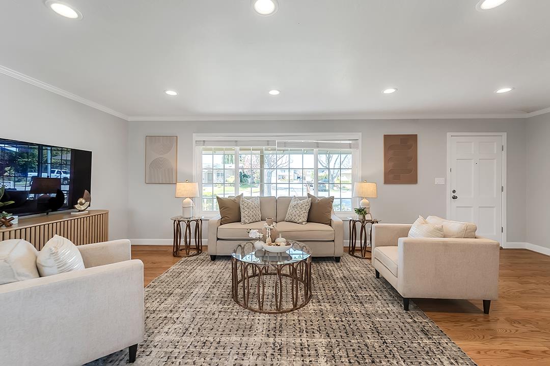 Detail Gallery Image 2 of 32 For 84 Lavonne Dr, Campbell,  CA 95008 - 4 Beds | 3 Baths