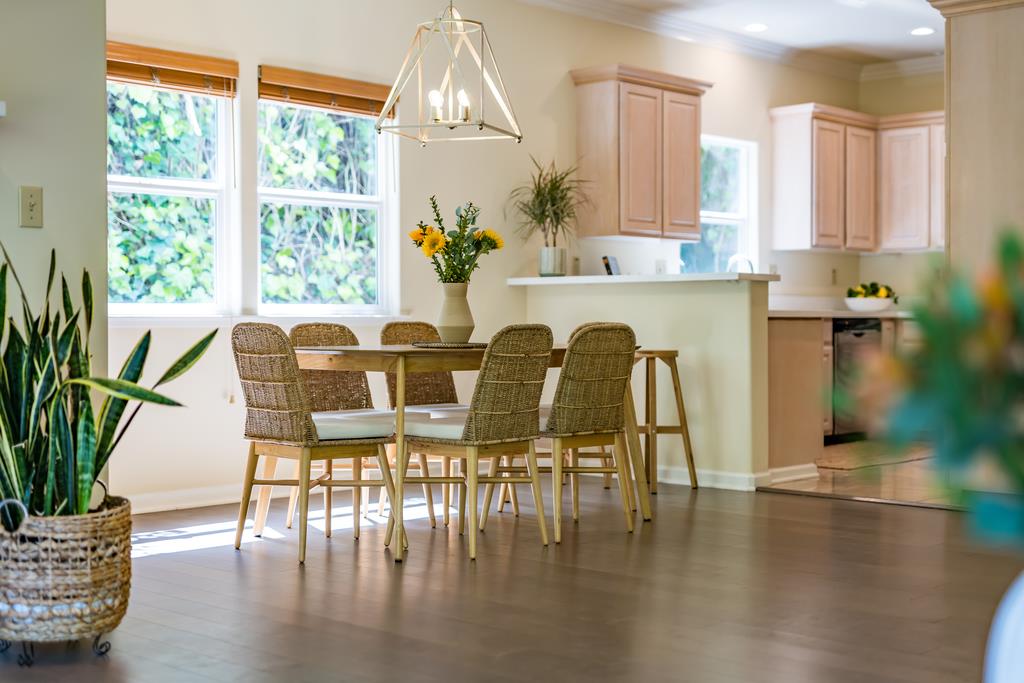 Detail Gallery Image 11 of 43 For 840 Seacliff Dr, Aptos,  CA 95003 - 3 Beds | 2/1 Baths