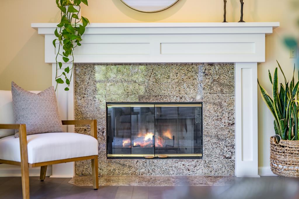 Detail Gallery Image 15 of 43 For 840 Seacliff Dr, Aptos,  CA 95003 - 3 Beds | 2/1 Baths