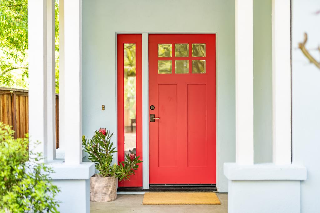 Detail Gallery Image 2 of 43 For 840 Seacliff Dr, Aptos,  CA 95003 - 3 Beds | 2/1 Baths