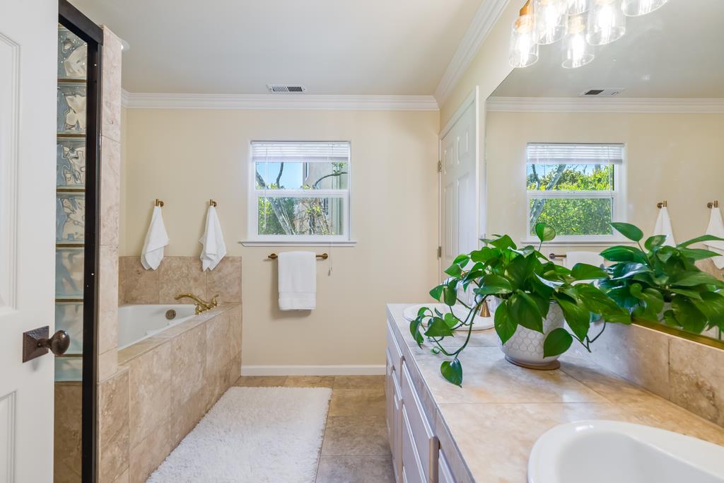 Detail Gallery Image 23 of 43 For 840 Seacliff Dr, Aptos,  CA 95003 - 3 Beds | 2/1 Baths
