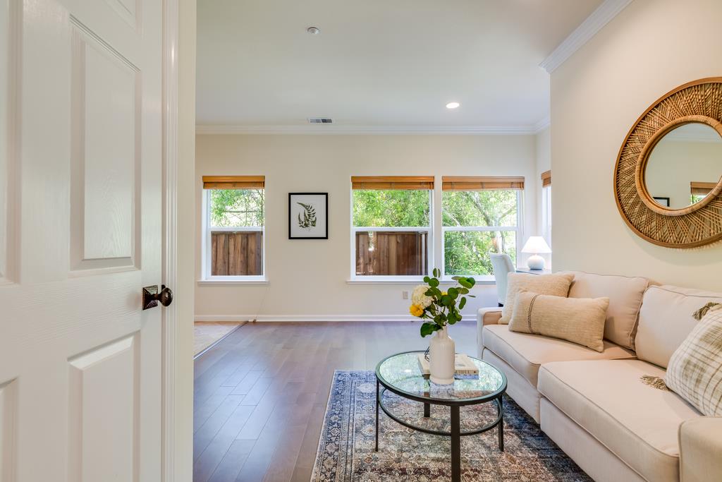 Detail Gallery Image 3 of 43 For 840 Seacliff Dr, Aptos,  CA 95003 - 3 Beds | 2/1 Baths