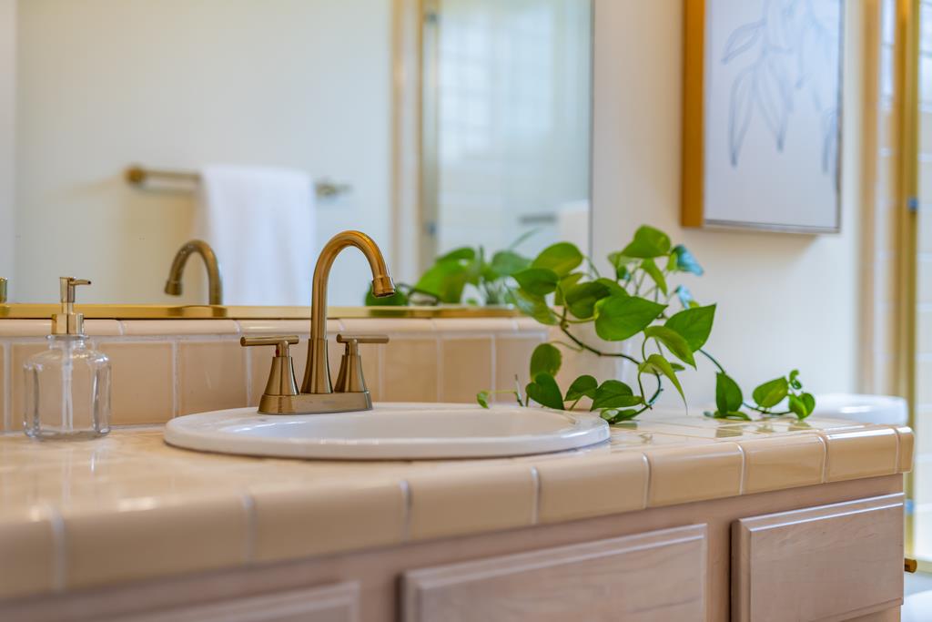 Detail Gallery Image 30 of 43 For 840 Seacliff Dr, Aptos,  CA 95003 - 3 Beds | 2/1 Baths