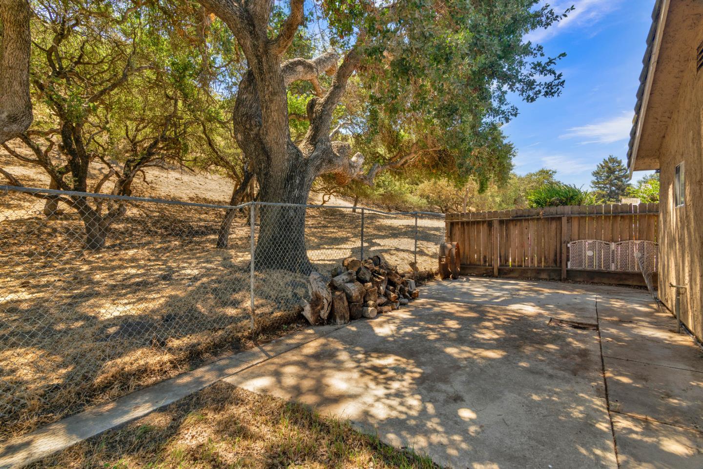 Detail Gallery Image 25 of 28 For 46435 Pine Meadow Pl, King City,  CA 93930 - 3 Beds | 2 Baths
