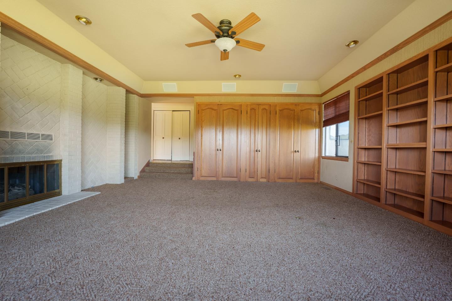 Detail Gallery Image 15 of 37 For 54 Corral De Tierra Rd, Salinas,  CA 93908 - 3 Beds | 3 Baths
