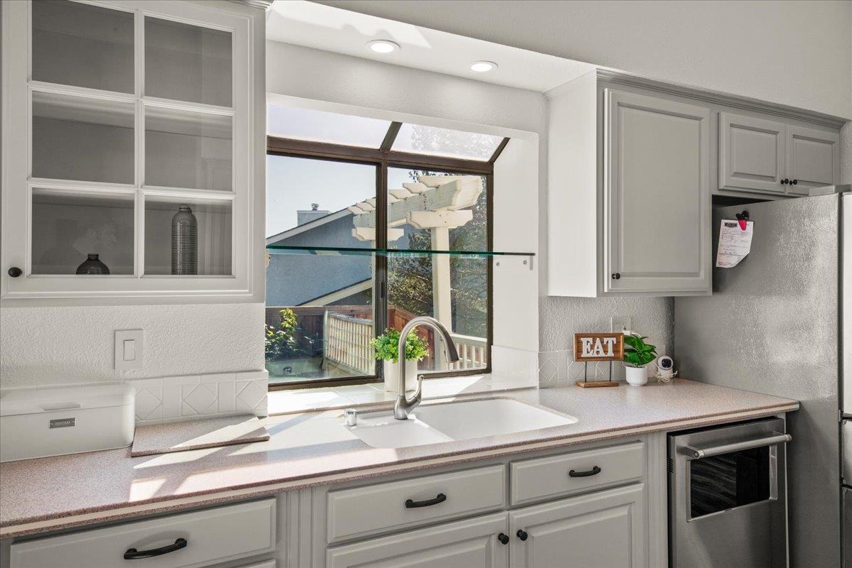 Detail Gallery Image 19 of 81 For 1509 Ortega Dr, Martinez,  CA 94553 - 4 Beds | 2 Baths