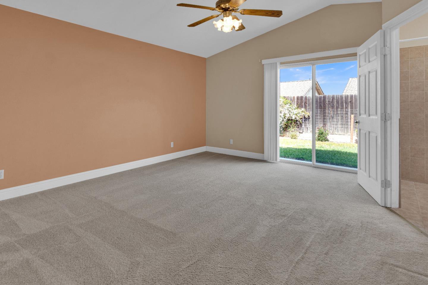 Detail Gallery Image 15 of 29 For 46431 Little Creek Ct, King City,  CA 93930 - 3 Beds | 2 Baths