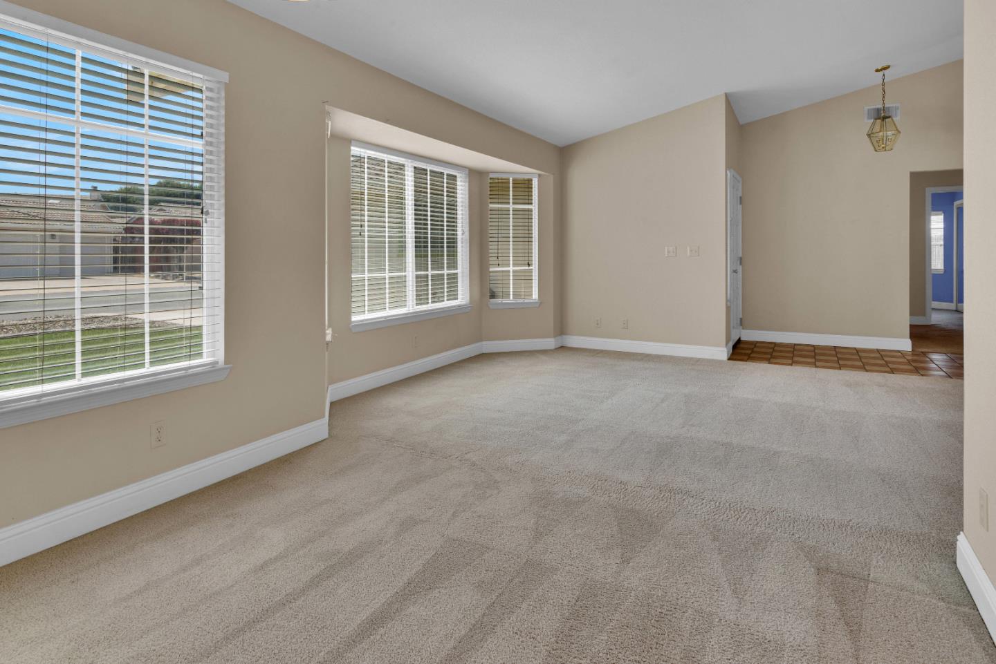 Detail Gallery Image 6 of 29 For 46431 Little Creek Ct, King City,  CA 93930 - 3 Beds | 2 Baths