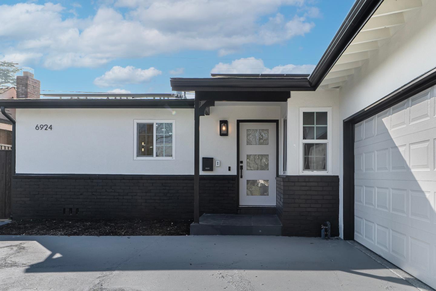 Detail Gallery Image 33 of 51 For 6924 Bollinger Rd, San Jose,  CA 95129 - 4 Beds | 2 Baths