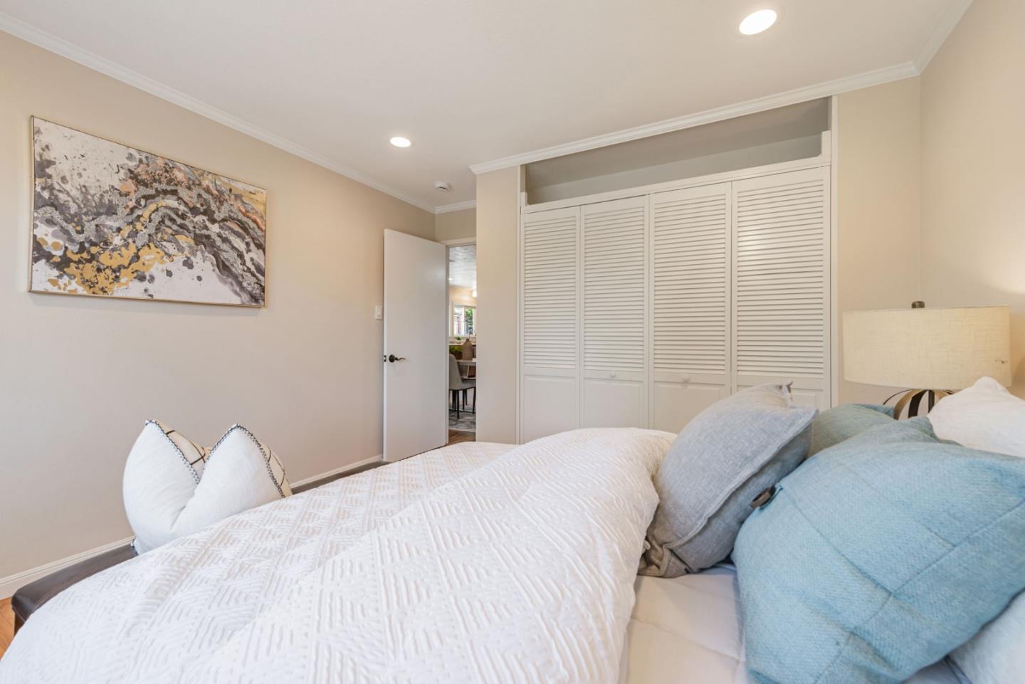 Detail Gallery Image 21 of 27 For 3135 Alameda De Las Pulgas, Menlo Park,  CA 94025 - 3 Beds | 2 Baths