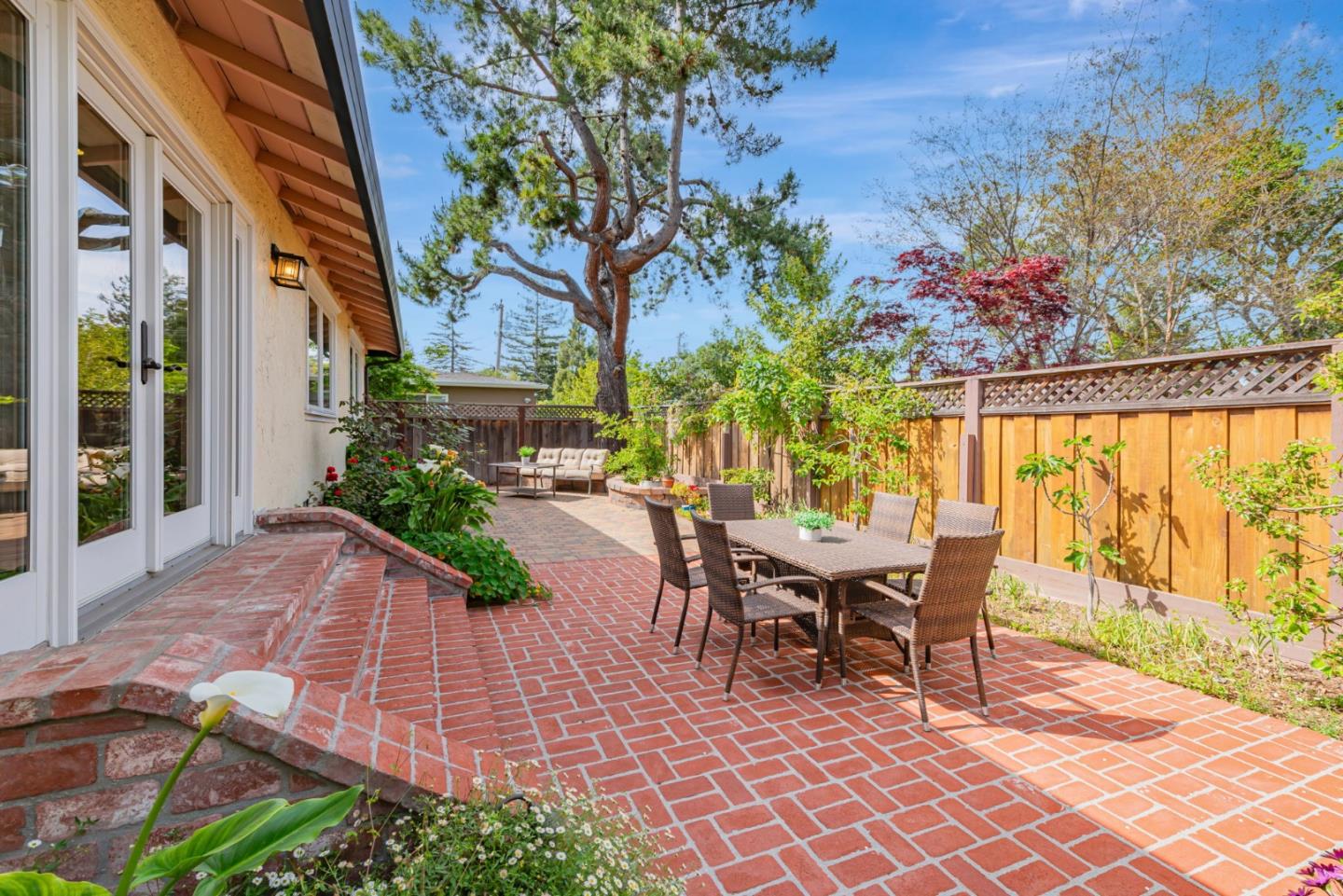 Detail Gallery Image 24 of 27 For 3135 Alameda De Las Pulgas, Menlo Park,  CA 94025 - 3 Beds | 2 Baths