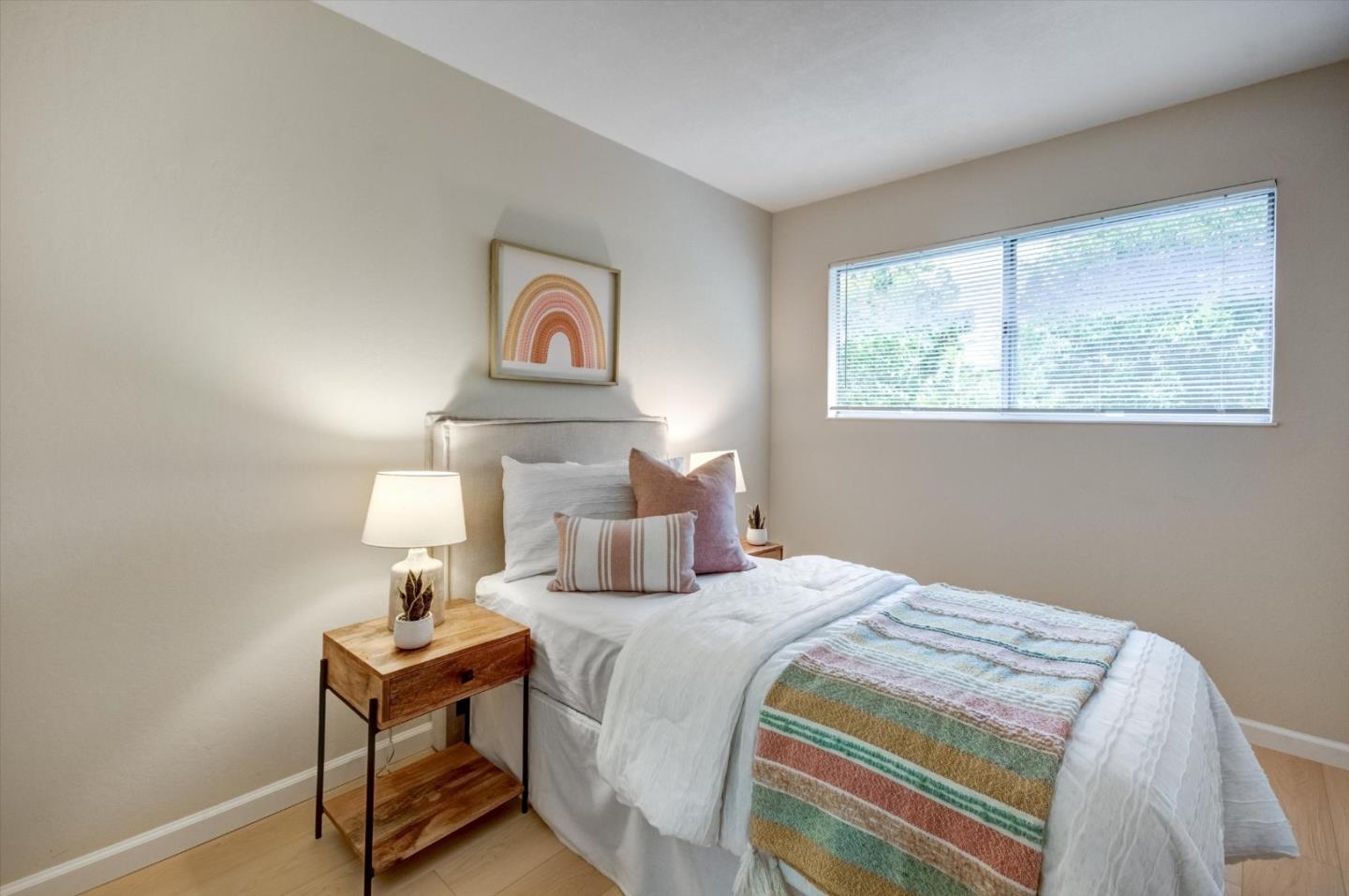 Detail Gallery Image 21 of 30 For 1111 Reed Ave #C,  Sunnyvale,  CA 94086 - 3 Beds | 1/1 Baths