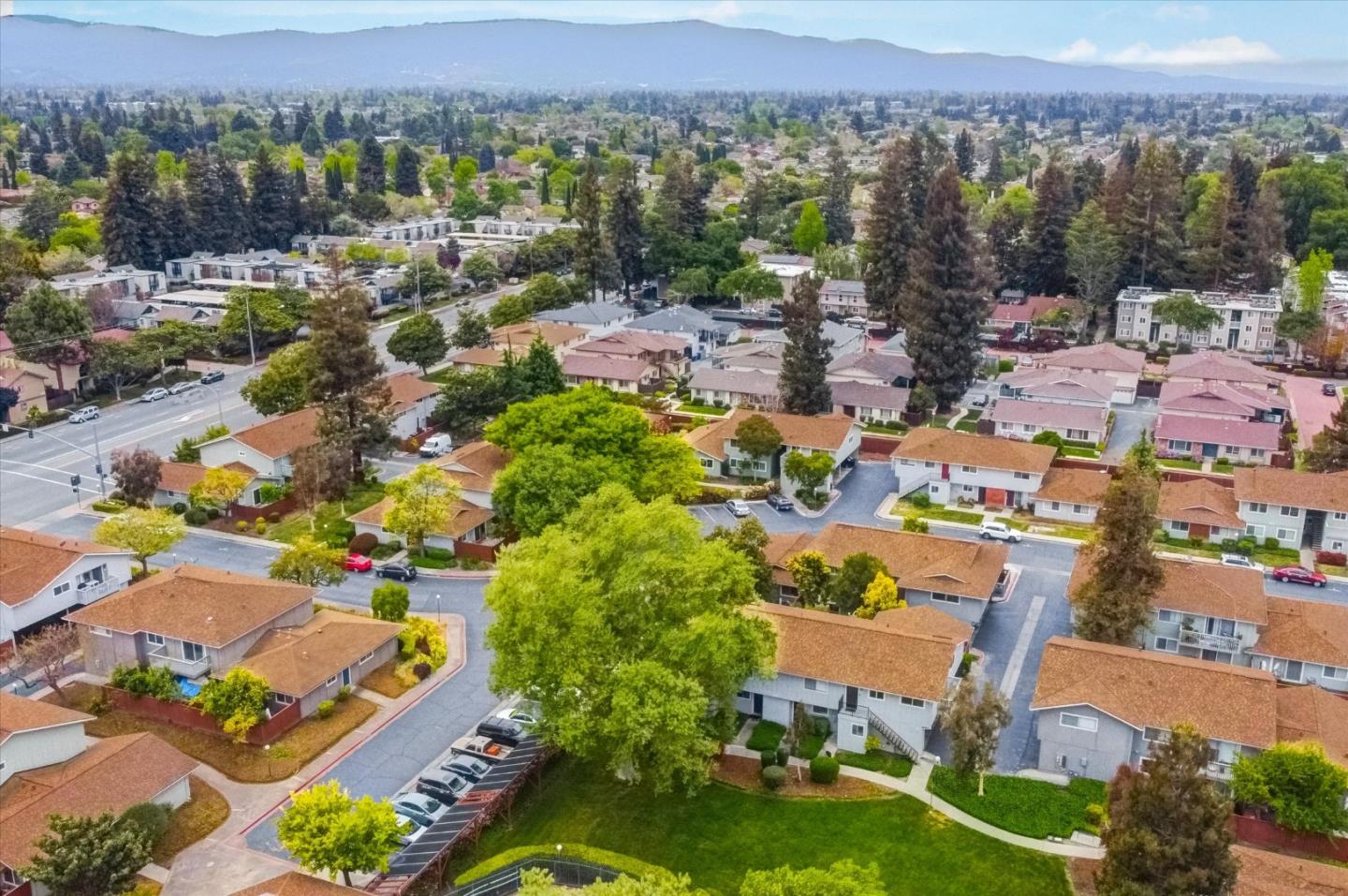 Detail Gallery Image 30 of 30 For 1111 Reed Ave #C,  Sunnyvale,  CA 94086 - 3 Beds | 1/1 Baths
