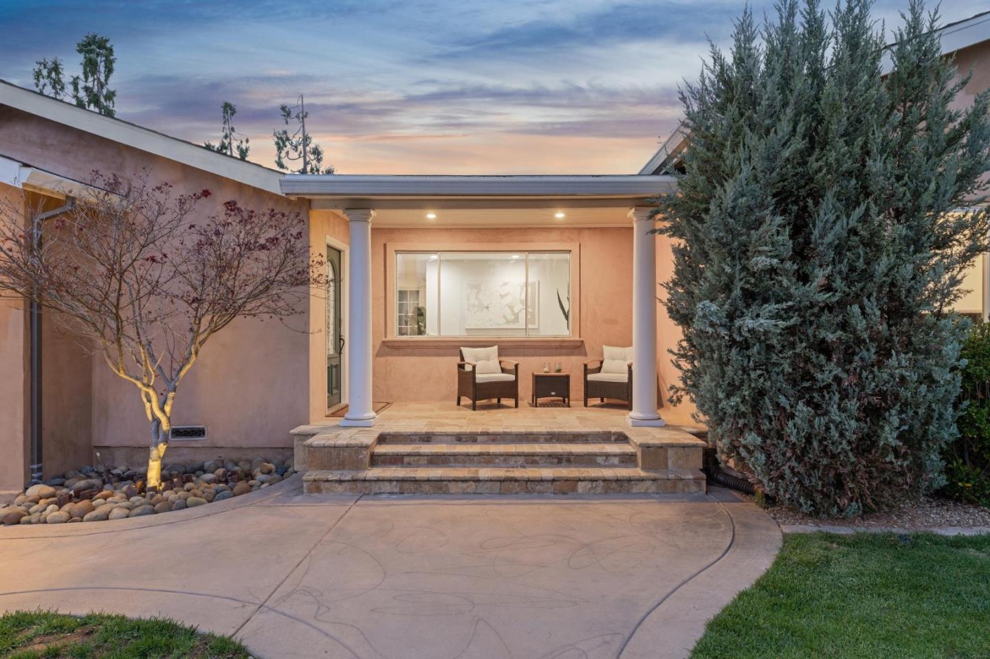 Detail Gallery Image 22 of 28 For 13229 Mcculloch Ave, Saratoga,  CA 95070 - 4 Beds | 2/1 Baths