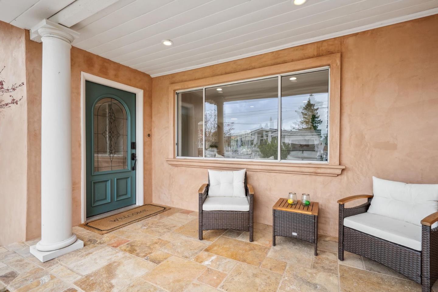 Detail Gallery Image 3 of 28 For 13229 Mcculloch Ave, Saratoga,  CA 95070 - 4 Beds | 2/1 Baths