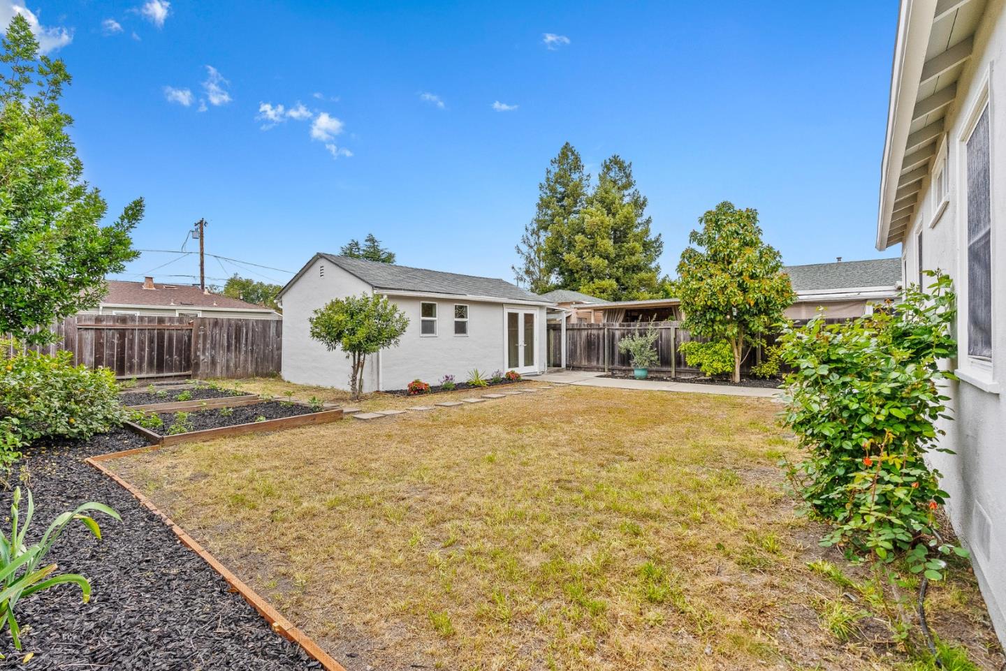 Detail Gallery Image 24 of 33 For 349 N Murphy Ave, Sunnyvale,  CA 94085 - 3 Beds | 1 Baths