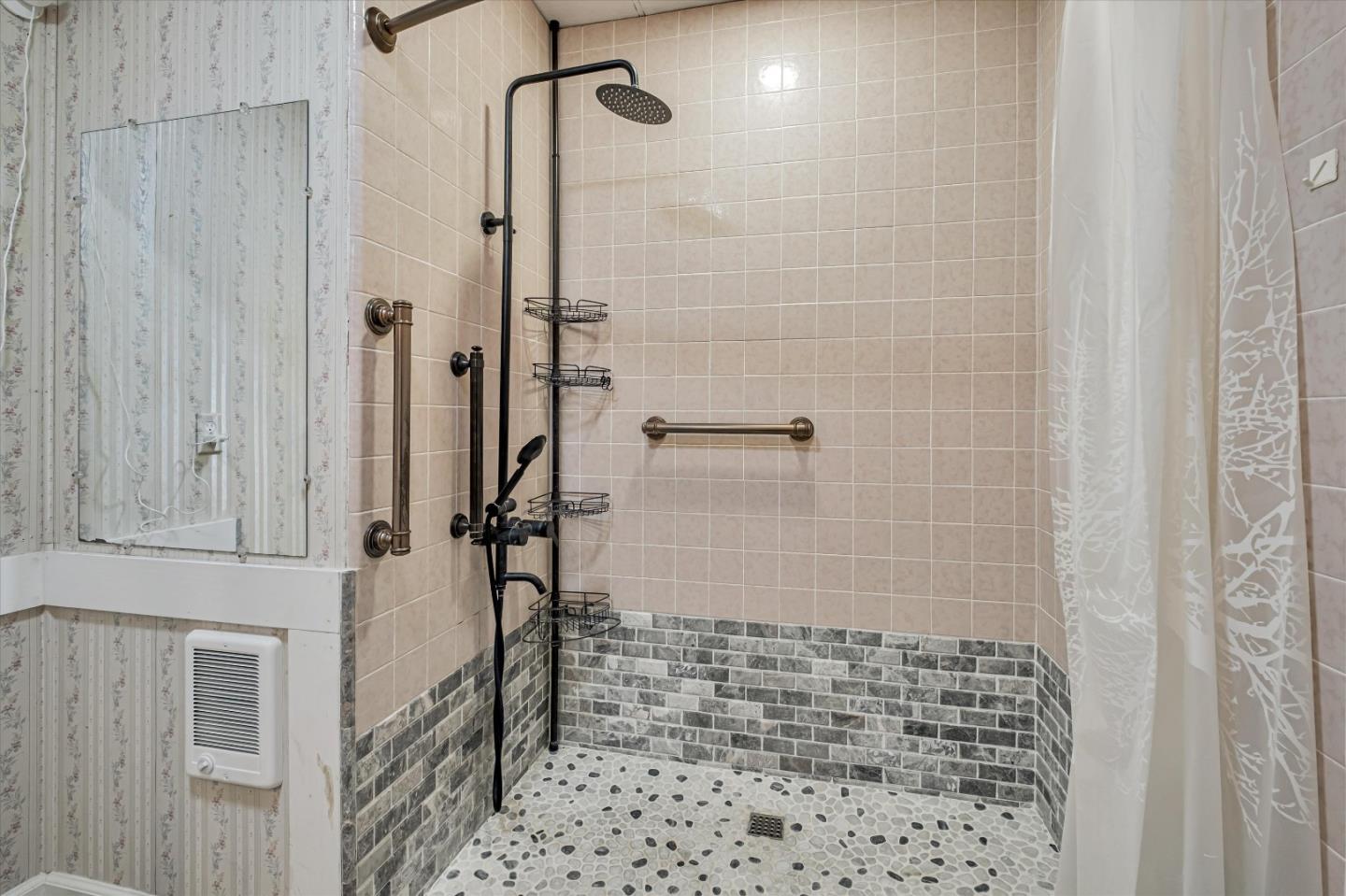 Detail Gallery Image 23 of 34 For 270 Hames Rd #28,  Watsonville,  CA 95076 - 3 Beds | 2 Baths