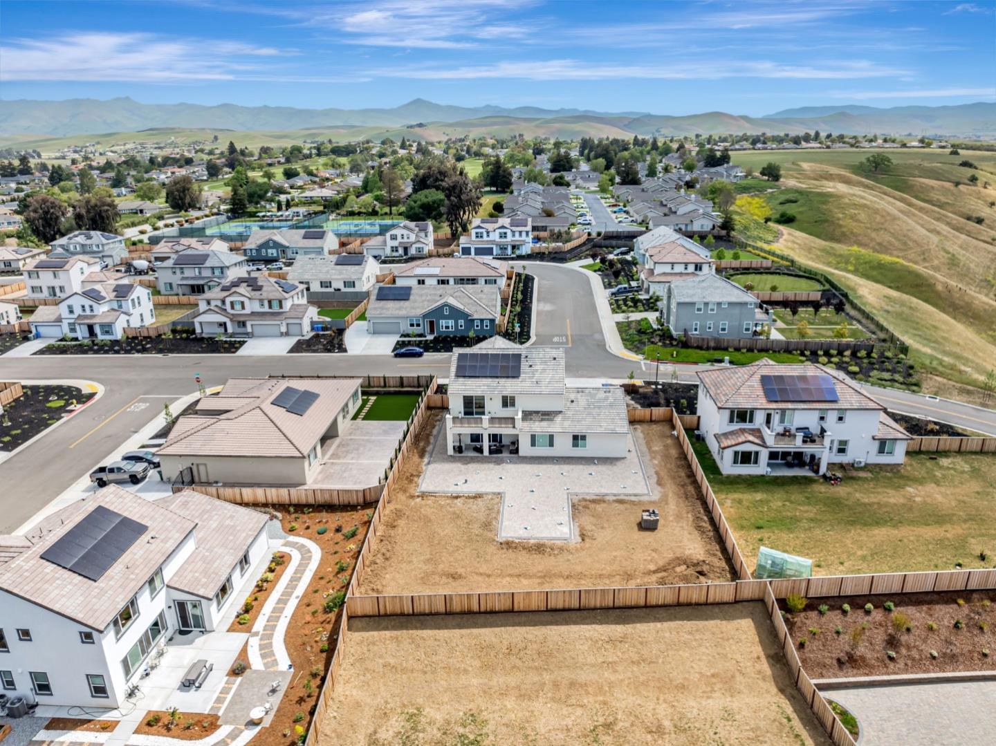 Detail Gallery Image 101 of 101 For 172 Vienna Way, Hollister,  CA 95023 - 4 Beds | 3/1 Baths