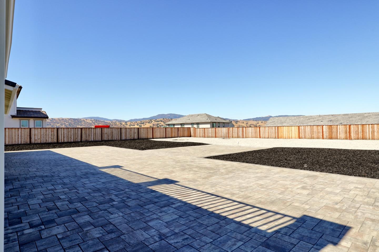 Detail Gallery Image 110 of 116 For 172 Vienna Way, Hollister,  CA 95023 - 4 Beds | 3/1 Baths