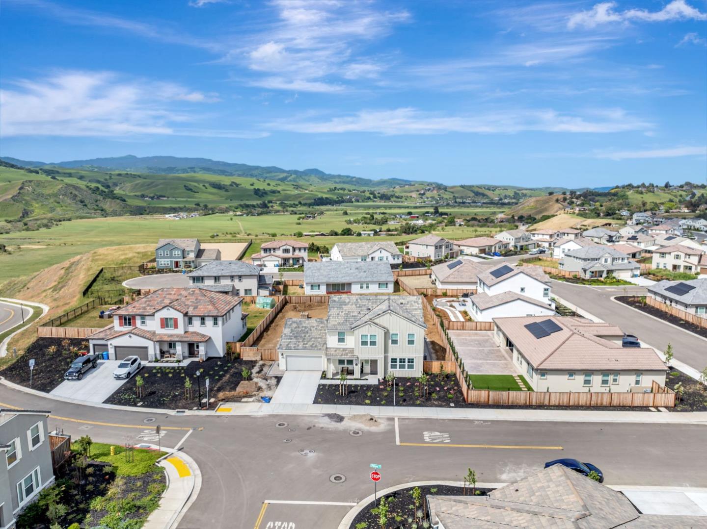 Detail Gallery Image 92 of 101 For 172 Vienna Way, Hollister,  CA 95023 - 4 Beds | 3/1 Baths