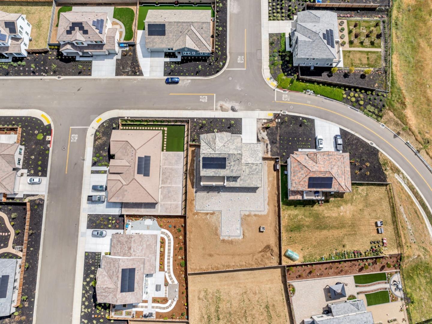 Detail Gallery Image 95 of 101 For 172 Vienna Way, Hollister,  CA 95023 - 4 Beds | 3/1 Baths