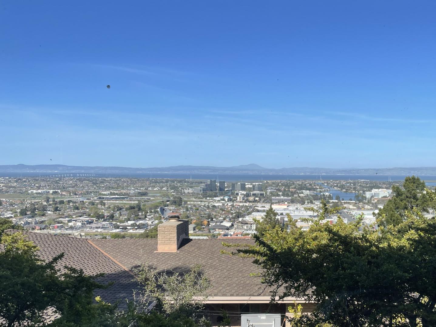 Detail Gallery Image 21 of 26 For 1306 Talbryn Dr, Belmont,  CA 94002 - 3 Beds | 2/1 Baths