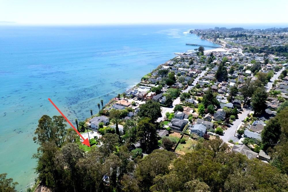 Detail Gallery Image 29 of 96 For 620 El Salto Drive, Capitola,  CA 95010 - 14 Beds | 12 Baths