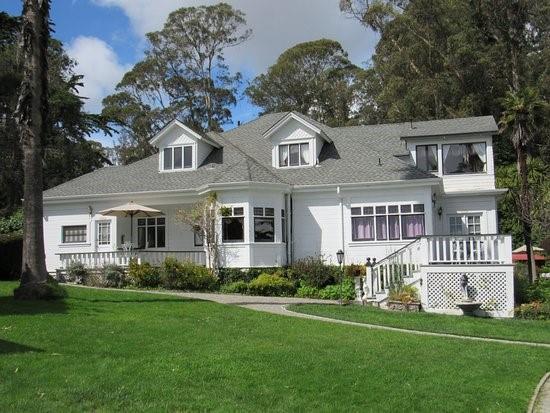 Detail Gallery Image 35 of 96 For 620 El Salto Drive, Capitola,  CA 95010 - 14 Beds | 12 Baths