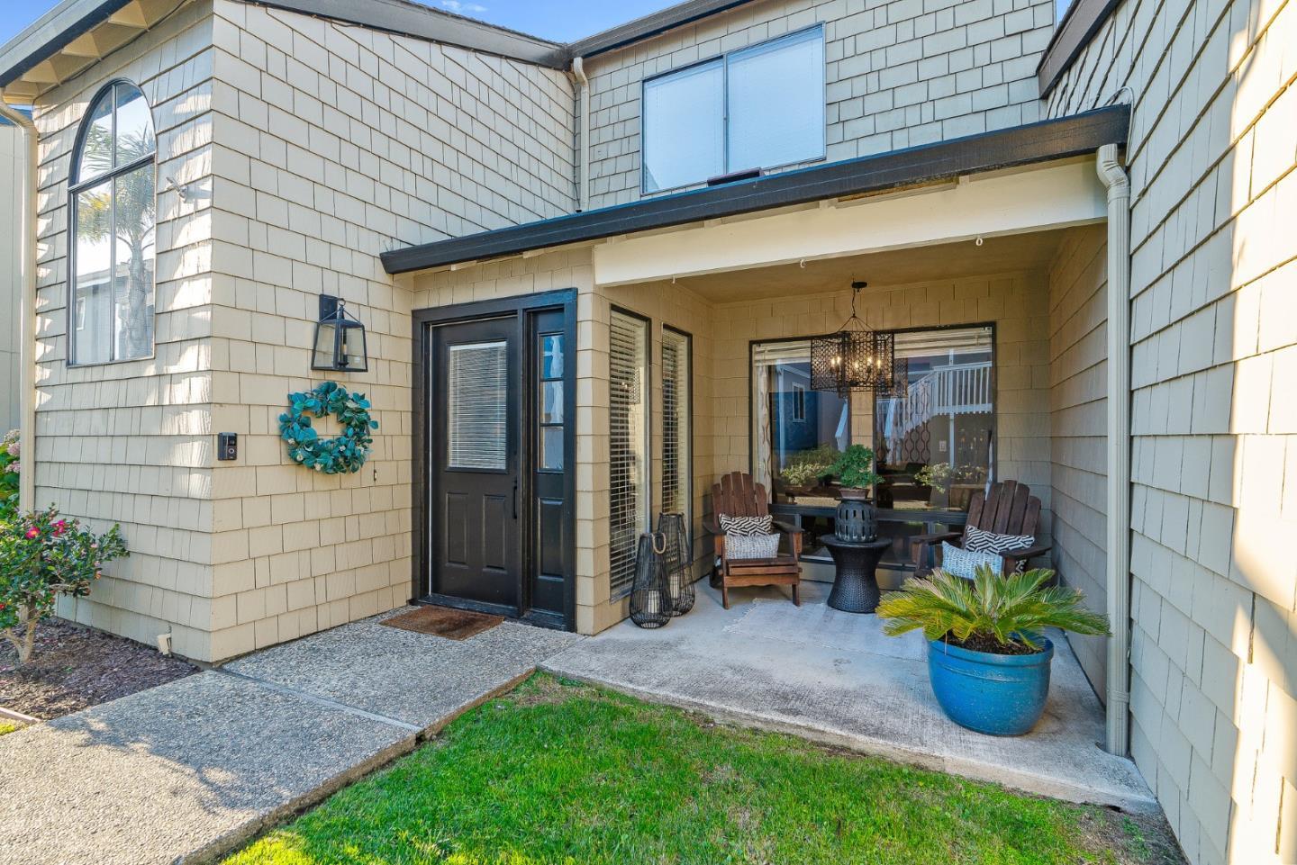 Detail Gallery Image 2 of 24 For 2146 Penasquitas Dr, Aptos,  CA 95003 - 3 Beds | 1/1 Baths