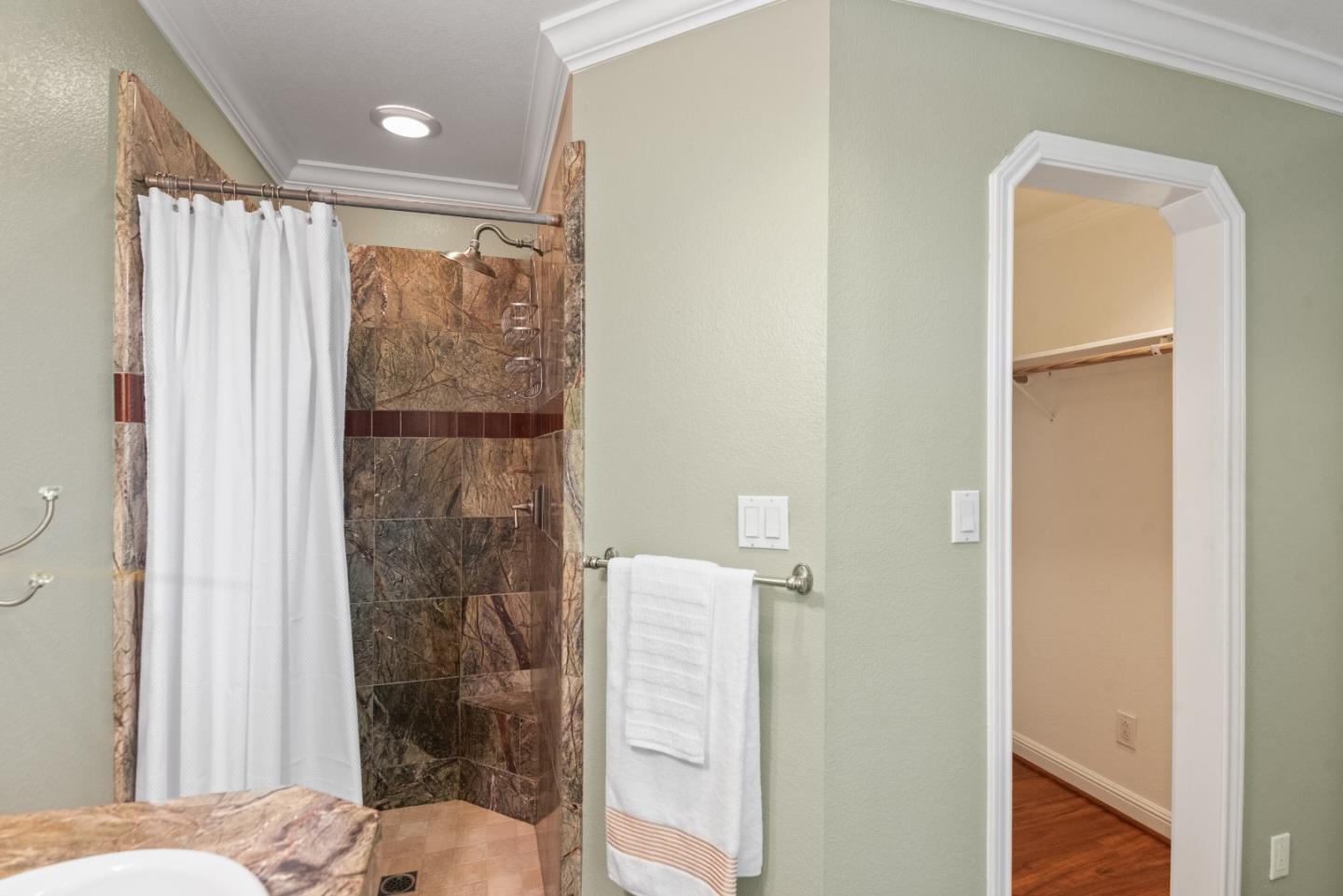 Detail Gallery Image 20 of 48 For 817 Schiele Ave, San Jose,  CA 95126 - 4 Beds | 2/1 Baths