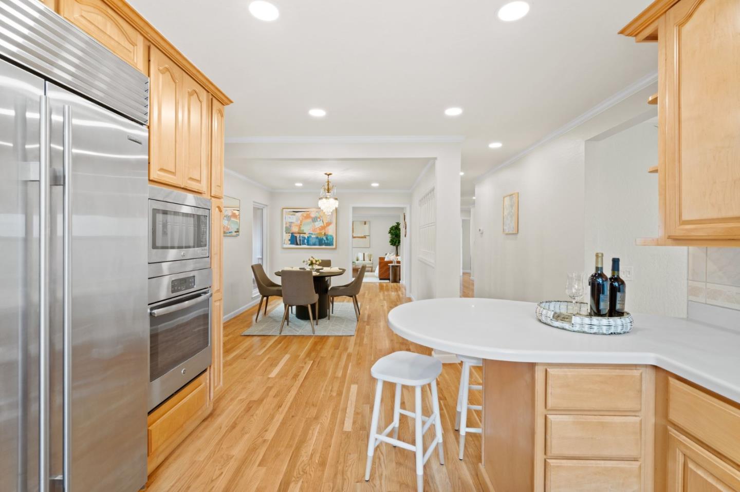 Detail Gallery Image 27 of 53 For 2724 Comstock Cir, Belmont,  CA 94002 - 4 Beds | 3 Baths
