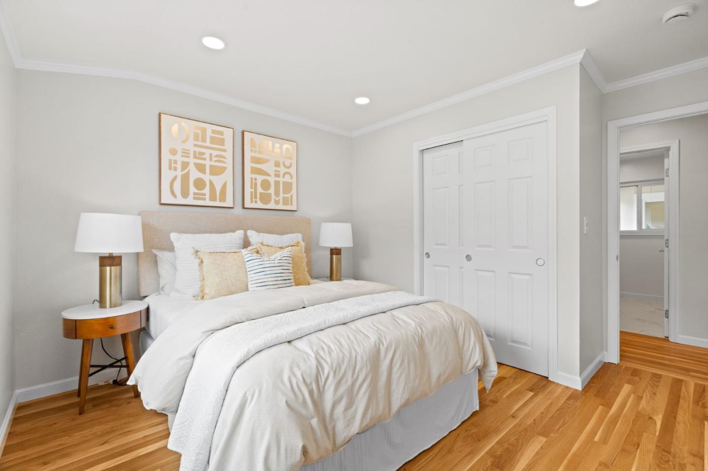 Detail Gallery Image 41 of 53 For 2724 Comstock Cir, Belmont,  CA 94002 - 4 Beds | 3 Baths