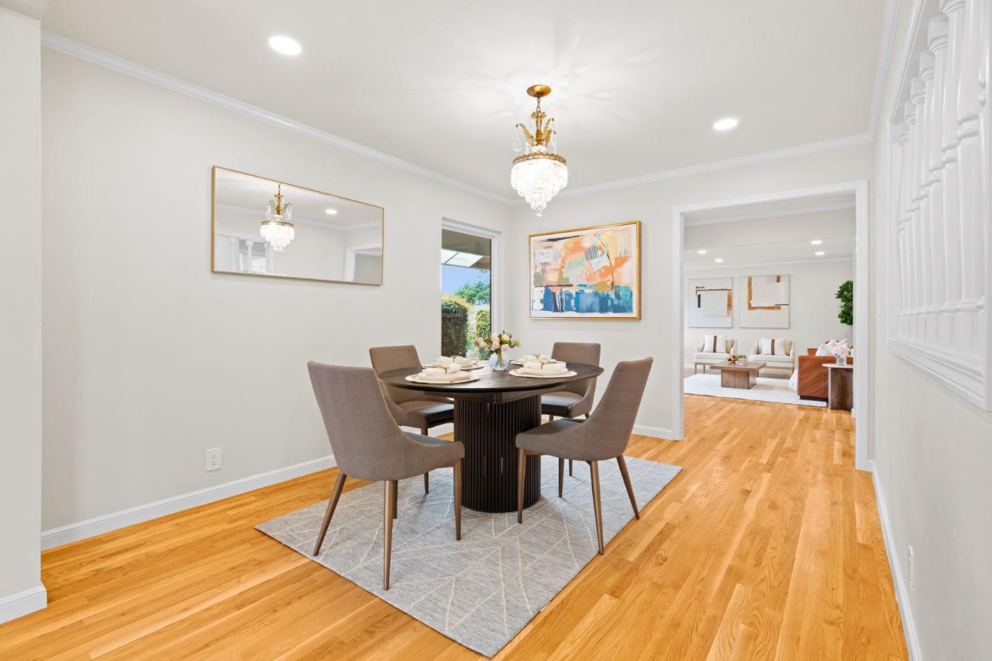 Detail Gallery Image 7 of 53 For 2724 Comstock Cir, Belmont,  CA 94002 - 4 Beds | 3 Baths