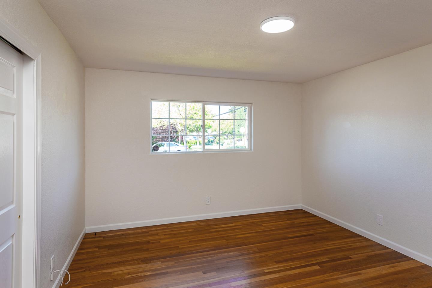 Detail Gallery Image 13 of 33 For 958 Ginger Ln, San Jose,  CA 95128 - 4 Beds | 3 Baths