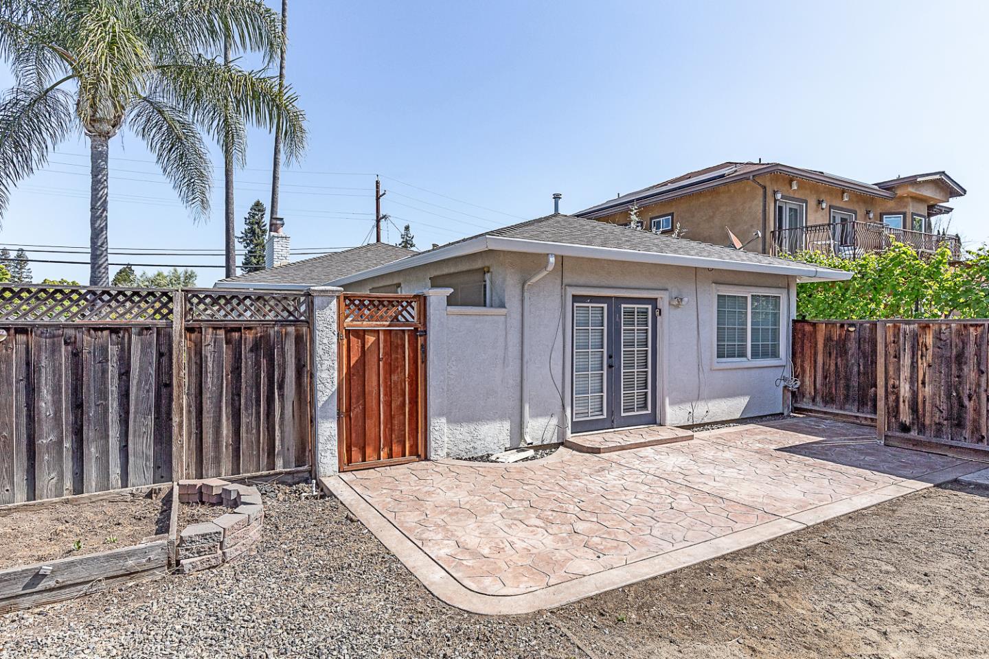 Detail Gallery Image 21 of 33 For 958 Ginger Ln, San Jose,  CA 95128 - 4 Beds | 3 Baths