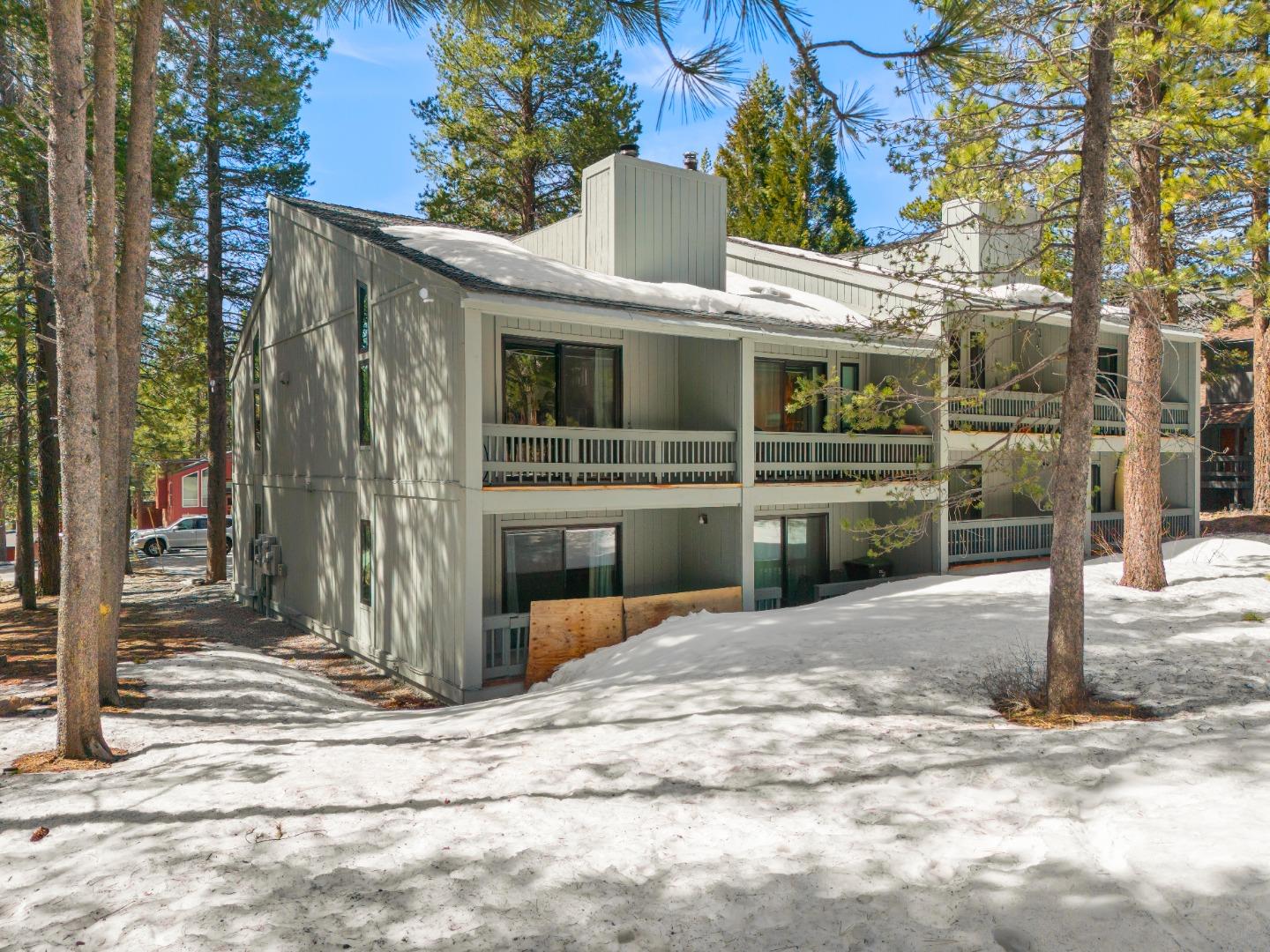 Detail Gallery Image 29 of 42 For 12803 Northwoods Blvd #01,  Truckee,  CA 96161 - 3 Beds | 2 Baths