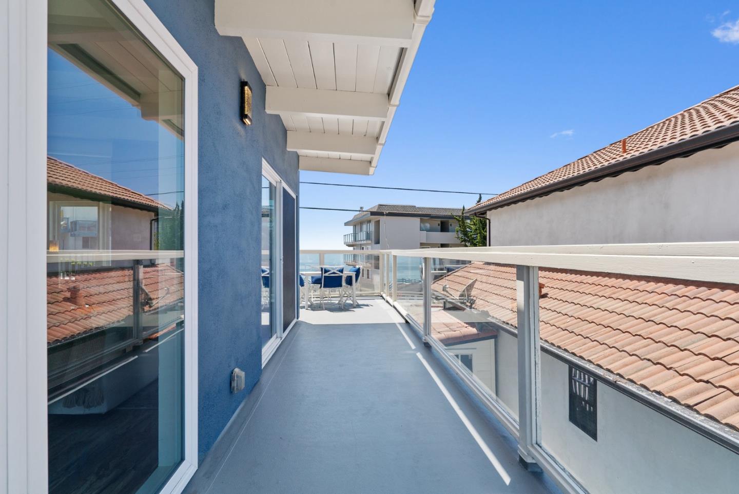 Detail Gallery Image 20 of 46 For 247 Rio Del Mar Blvd, Aptos,  CA 95003 - 3 Beds | 2/1 Baths