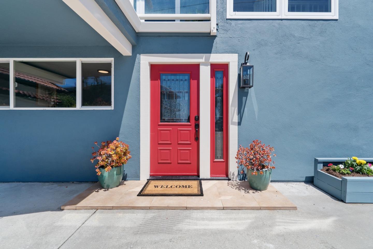 Detail Gallery Image 3 of 46 For 247 Rio Del Mar Blvd, Aptos,  CA 95003 - 3 Beds | 2/1 Baths