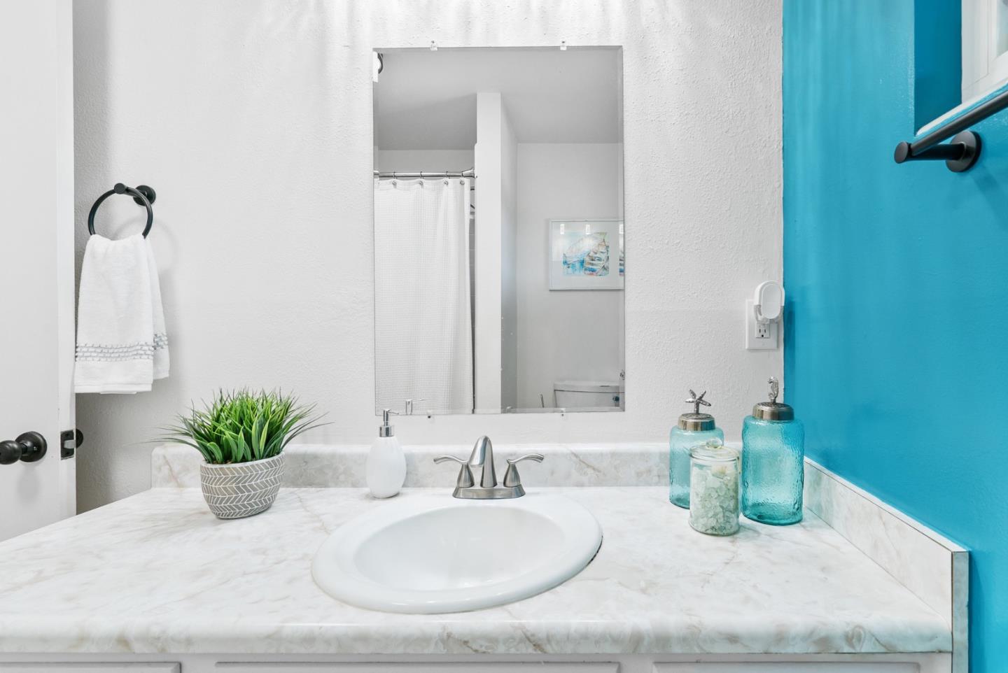 Detail Gallery Image 32 of 46 For 247 Rio Del Mar Blvd, Aptos,  CA 95003 - 3 Beds | 2/1 Baths